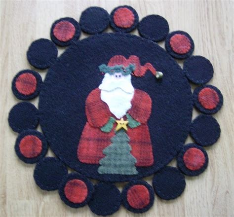Santa Clause Wool Penny Rug By Quiltgirlscreations On Etsy