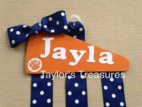 Today we are going to show you 4 cheer hair ideas that are super easy and cute!we are so so sorry that the video was not the best but we hope you still enjoy. Taylors Treasures - Cheerleading Cheer Hair Bow Holder ...