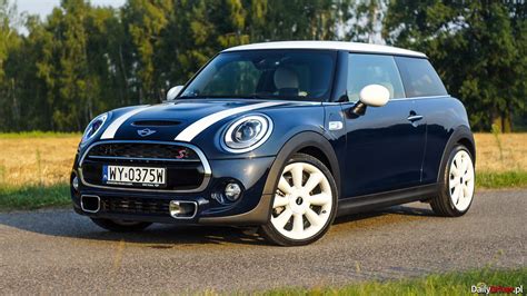 Test drive used mini cooper at home from the top dealers in your area. Test MINI Cooper S F56 - DailyDriver.pl