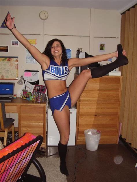 Cheerleader Upskirt Pics For The Fan Of The Fanny Beat By The Nudge