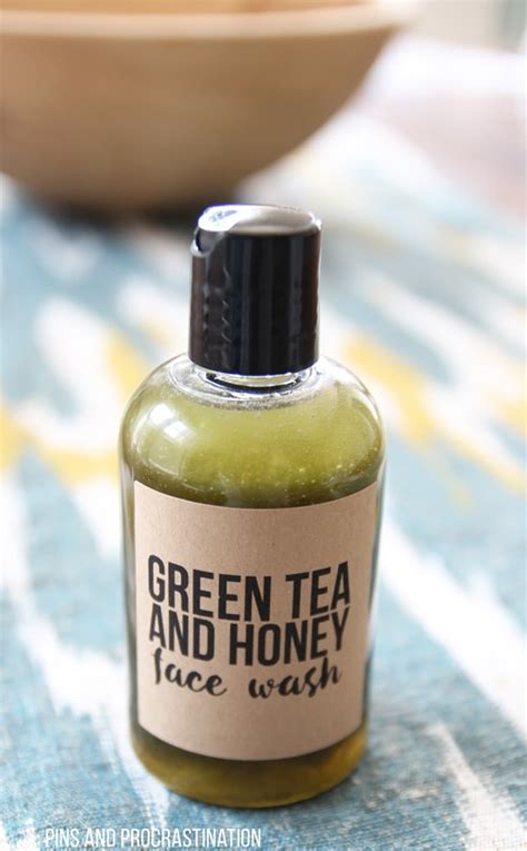 While brewing green tea, lean your face towards the steam to open pores, and then wash your face to remove impurities. Homemade Anti-Inflammatory Green Tea Honey Face Wash ...