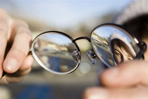 5 Tips to Avoid Vision Problems As You Age
