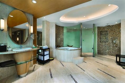 The area's natural beauty can be seen at juhu beach and sanjay gandhi national park. Hyatt Regency Mumbai - UPDATED 2017 Prices & Hotel Reviews ...