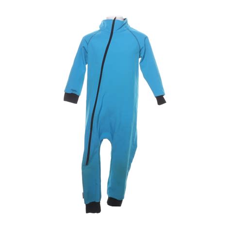Ielm.ro oferă colecții unisex de haine pentru copii și bebelusi, din bumbac 100% organic certificat gots, dezvoltând creativitatea și personalitatea copiilor prin culori vii, imprimeuri amuzante și. iElm, Overall, Strl: 110, Blå (406811390) ᐈ Sellpy på Tradera