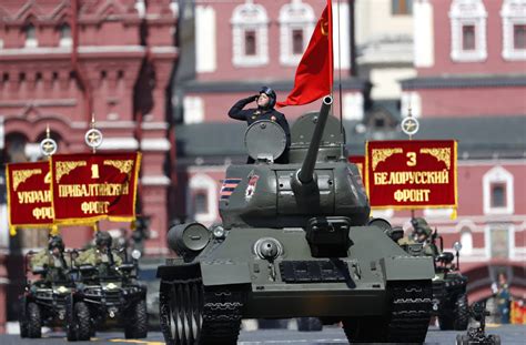 In Pictures Vladimir Putin Joins Crowds In Russias Victory Day Parade