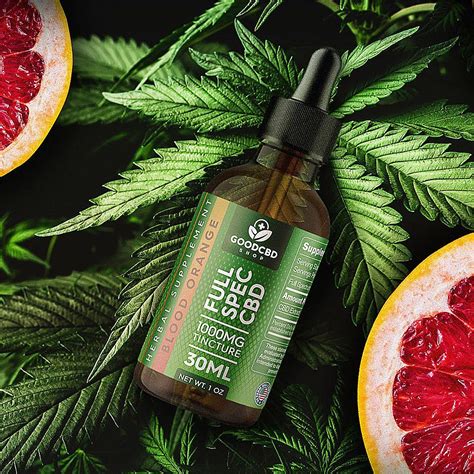 Brands are experimenting by involving matte and gloss printing techniques and incorporating sensory elements into their care packaging. custom hair oil label design | Этикетки