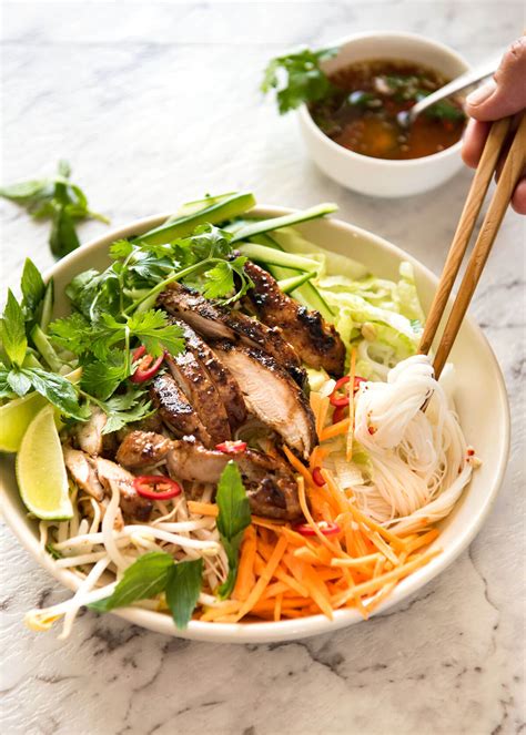 These 8 Cold Noodle Dishes Are Perfect For Hot Summer Days And Nights