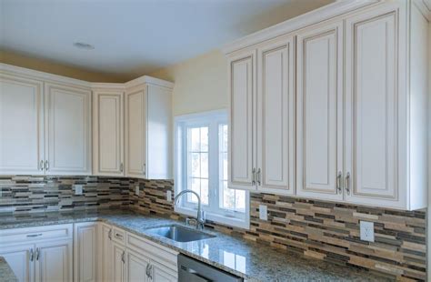 The floors always glisten, countertops are uncluttered by coffee makers and the cabinets — wow! Tempe Custom Cabinet Manufacturer | AZ Cabinet Maker