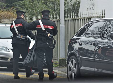 30 anni di carcere a eugenio corona video. Dalmine, l'omicidio in albergo - Le immagini - Corriere.it
