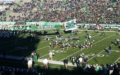 Marshall Remembers Plane Crash With Uniforms Shutout 45 Years Later
