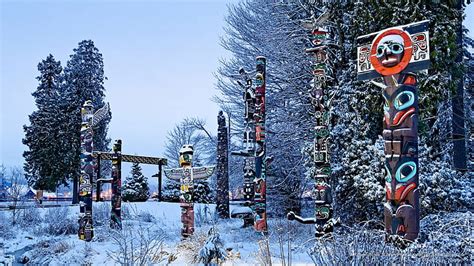 Totem Poles Stanley Park Vancouver British Columbia Landmarks Hd