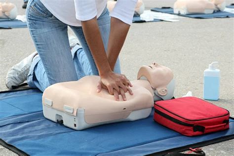 Four Benefits Of A Bls Cpr Certification Houston Pro Health Training