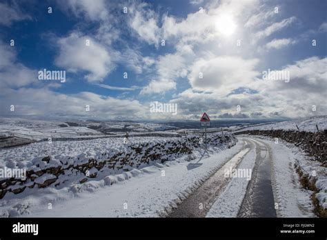 Snow Covered Moor Land Hi Res Stock Photography And Images Alamy