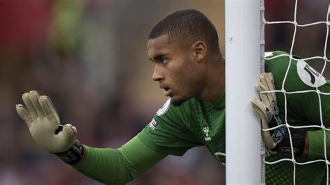 Goleiro Promissor Fifa 23