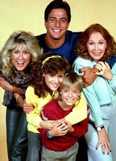 There is little more to be said of this show: kandeej.com: Top 10 Sitcoms From the 80's and 90's: that ...