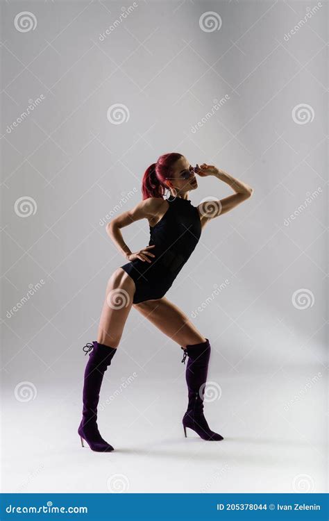 Pole Redhead Dancer Showing Her Body Stock Photo Image Of Dark Pole