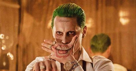 Todd phillips' solemn but shallow supervillain origins movie has a strong performance by joaquin phoenix but is weighed down joaquin phoenix in joker. Joker : Jared Leto n'a pas du tout apprécié que Warner ...