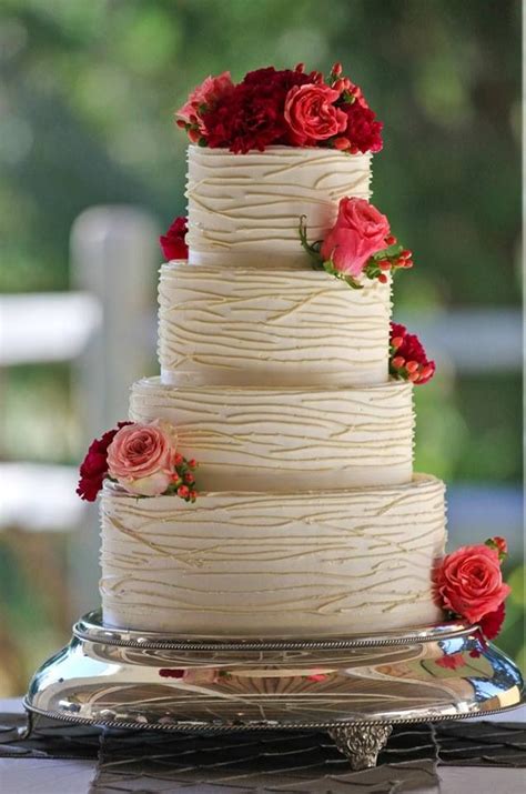 While you scrolling down your pointer, you will find simple one tier wedding cakes, single tier wedding cake designs and one tier wedding cake with roses, they are a lot of nice. Simple Doesn't Mean Boring. These Elegant Wedding Cakes Prove Simple Can Be Absolutely Stunning ...