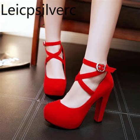 Pumps Spring And Autumn The New Fashion Round Head Buckle Shallow Mouth Thick Heel High Heel