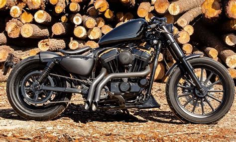 Moto Harley Davidson 883 Bobber