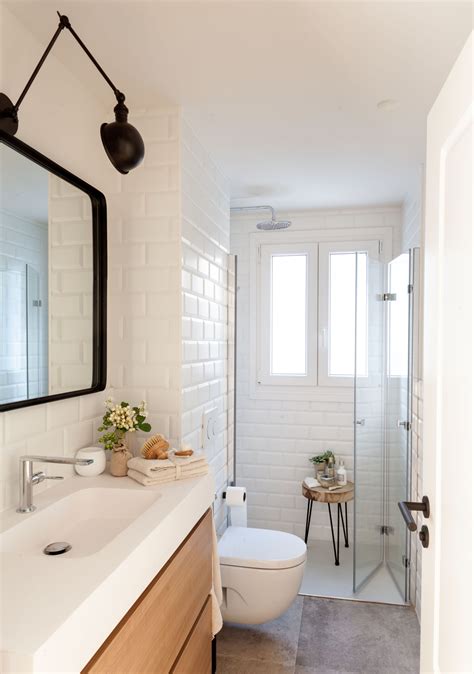 Al ser plegable, puedes ahorrar espacio cuando no la uses. CUARTO DE BAÑO - REFORMA Y DECORACIÓN · NATALIA ...
