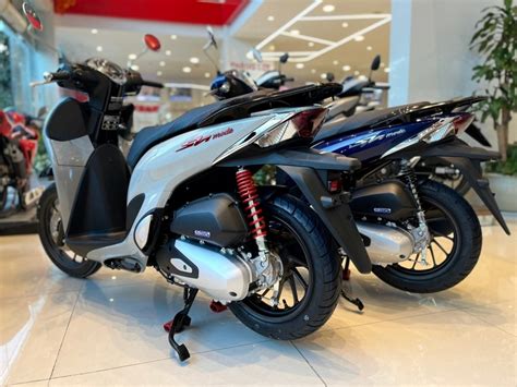 Cận Cảnh Honda Sh Mode 2023 Tại đại Lý