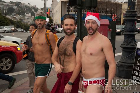 Santa Skivvies Run Hundreds Strip Down In San Franciscos Castro