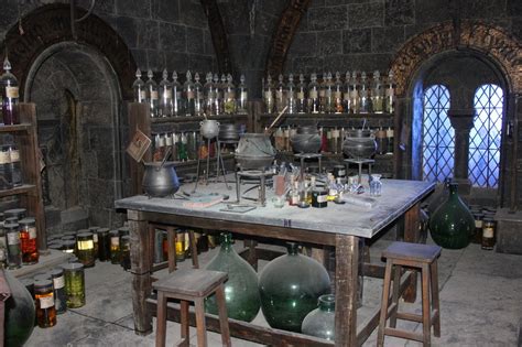 Image Result For Potions Classroom Harry Potter Potions Harry Potter Classroom Harry Potter Room