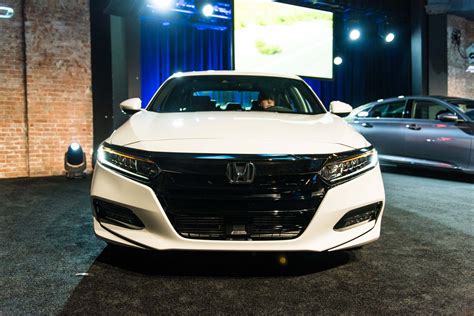 Five Design Details To Know On The 2018 Honda Accord Automobile Magazine