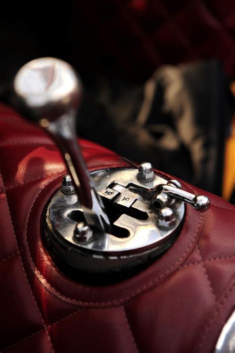 Use this as a guide and be sure by using a thread die or a nut of known size that threads correctly onto your shifter. Gated shifter and red quilted leather. | Classic cars, Cars, Bmw classic cars