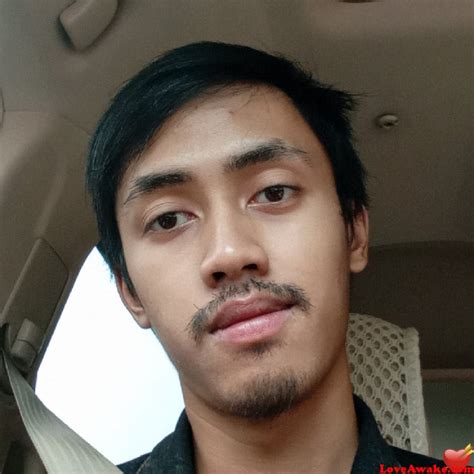 Yoloooo Y O Man From Indonesia Jakarta Java Looking For Fwb Ons Not Anything Serious Open