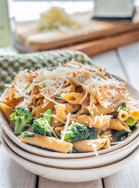 Chicken Broccoli Pasta With White Wine Sauce Jen Elizabeths Journals