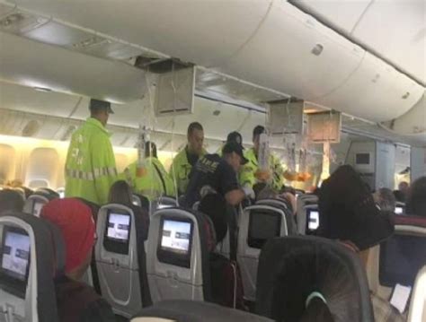 Air Canada Flight Diverted To Hawaii After Plane Hit Turbulence