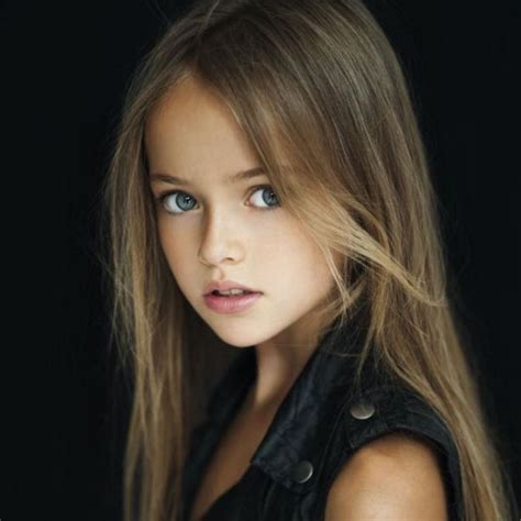 Kristina Pimenova Jahre Model Darf Man Kleine M Dchen Ausstellen