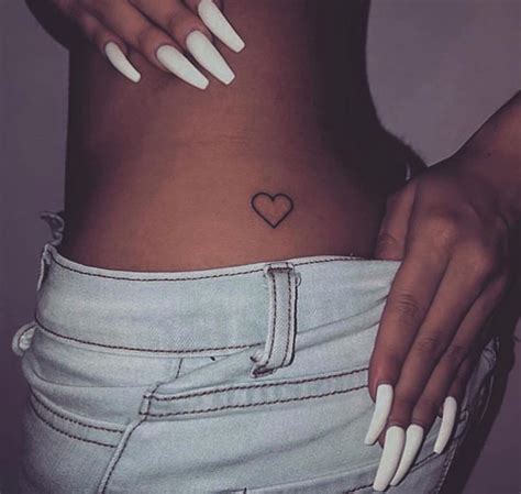 Pin By ♕𝓟𝓪𝓻𝓪𝓭𝓲𝓼𝓮 𝓒𝓸𝓴𝓮ۺ On TΔttΩΩs Hip Tattoo Small Red Heart Tattoos Small Tattoos
