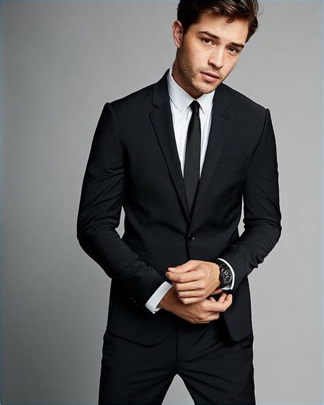 Discover How To Shop For An Affordable Suit The Fashionisto Black Suit Men Wedding Suits