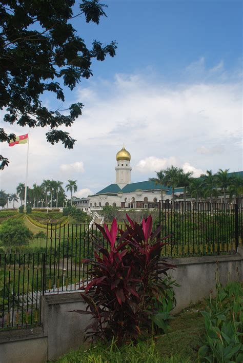 Discover the local area by spending a day checking out some of the local attractions. Istana Alam shah, Klang | tian yake | Flickr