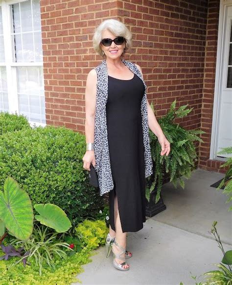 Fifty Not Frumpy Fashion Over Fifty Over 50 Womens Fashion 50