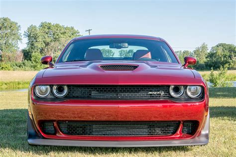 2018 Dodge Challenger Srt Hellcat Gets Demons Wide Body Look