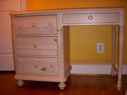 Check spelling or type a new query. Thomasville First Impressions, Ribbons and Bows Collection ...
