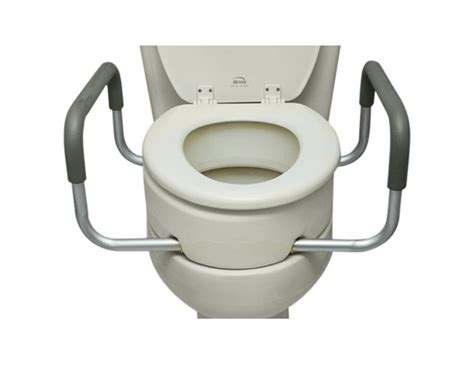 9 Best Raised Toilet Seats For Elderly Or Seniors