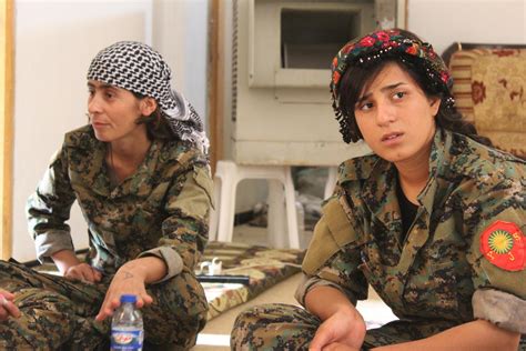 We Want Revenge Meet The Yazidi Women Freeing Their Sisters From Isis In The Battle For Raqqa