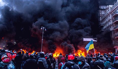 Sigue las noticias e información de última hora de ucrania y su situación política. O que, afinal, está havendo na Ucrânia? - Canal Ibase