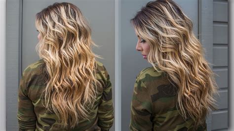 Celebrities today wear this style when they want to sport something elegant. DIY Tips to Get Beachy Waves in Your Hair - fashionsy.com
