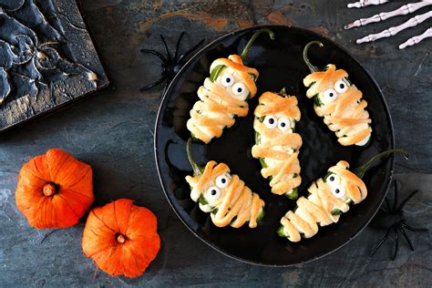 22 Spooky Halloween Vegetable Tray Ideas To Impress Your Guests