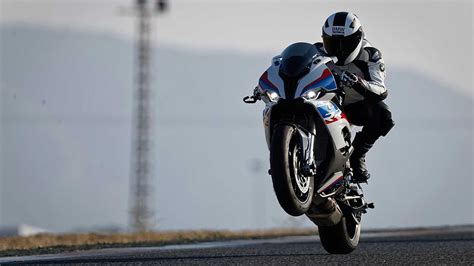 Bmw s1000rr is a race oriented sport bike initially made by bmw motorrad to compete in the 2009 superbike world championship, that is now in commercial production. 2020 BMW S 1000 RR: Everything We Know