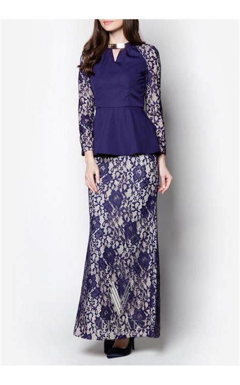 Fesyen Baju Lace Dengan Kain Batik