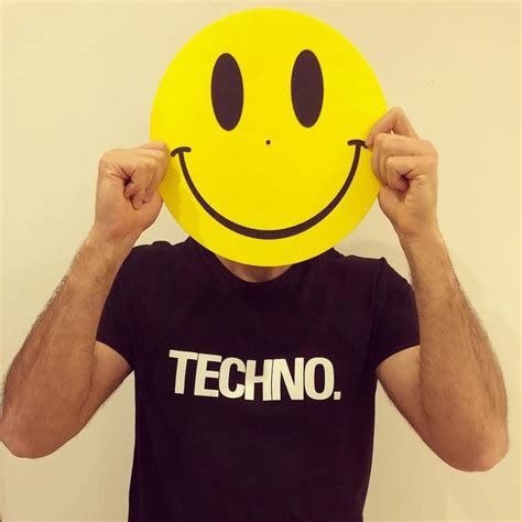 Pin By Gerard Sanchez On A Techno Techno Character Smiley