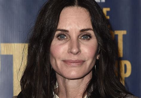 Friends Courteney Cox Nous En Dit Plus Sur Le Retour De La Série