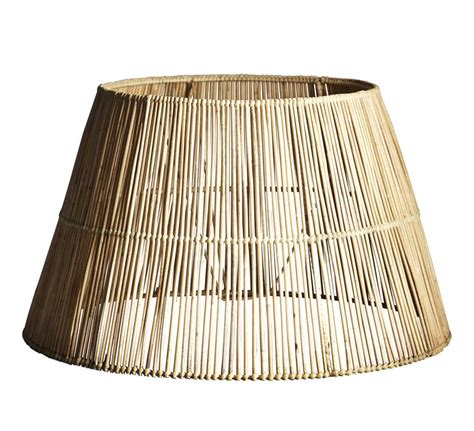 Vendue sans ampoule et sans système. Abat Jour En Rotin Pour Lampadaire | Centuria-Rit